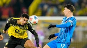 米体：尤文已与奥斯梅恩达原则性协议，但签约前